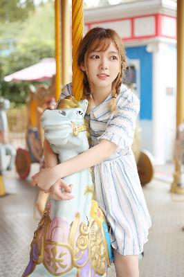 777米奇四色眼影888