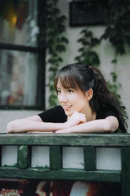 加勒比女海盗完整版